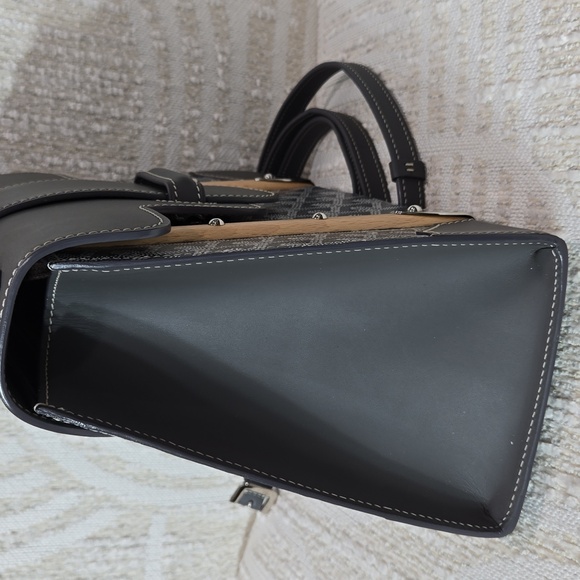 GOYARD Grey  Saigon Structure PM Goyardine Palladium Hardware - Picture 6 of 16